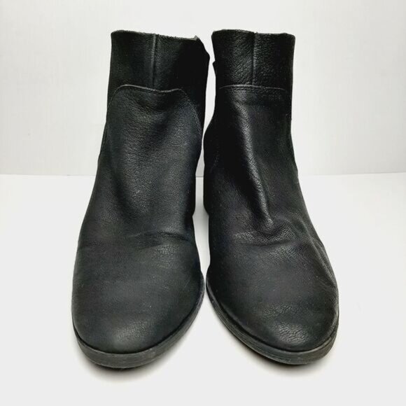 LUCKY BRAND Short Ankle Chelsea Bootie Black Nubuck Leather Low Heel Sz 6 M - Picture 7 of 13